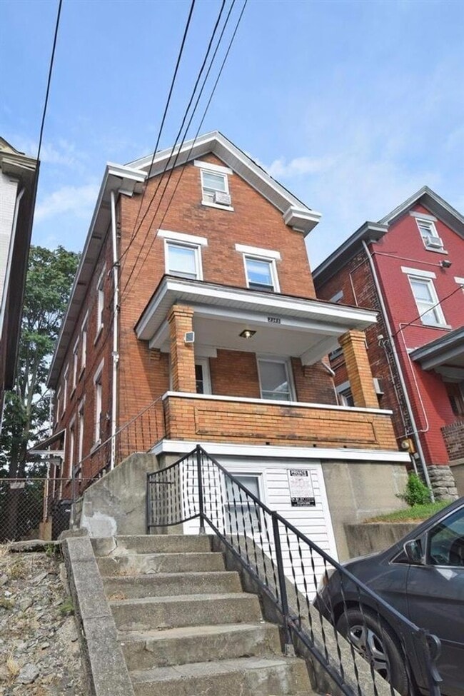 Photo - 2345 Stratford Avenue Apartment