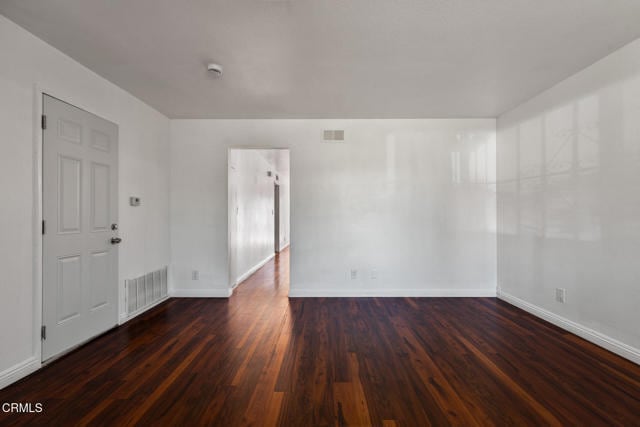 Foto del edificio - 7546 Mooney Dr