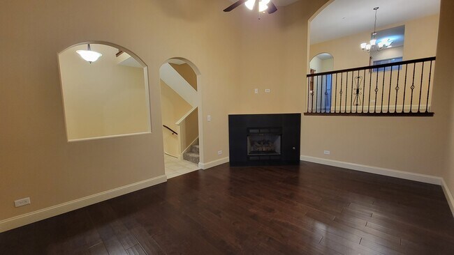 Building Photo - 1514 Lake Ridge Ct