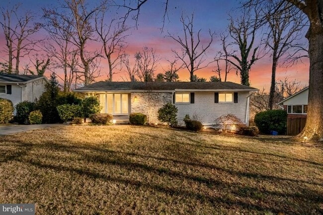 Building Photo - 6313 Tone Dr