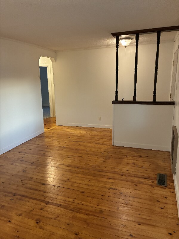 Foto del edificio - 3392 Ball Rd