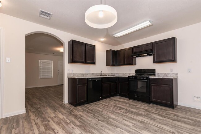 Foto del edificio - 4335 Richmeadow Dr