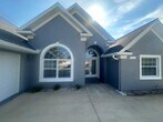 Primary Photo - Pool home for rent !