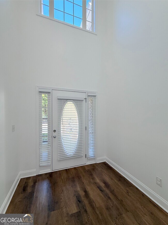 Building Photo - 3527 Compass Rose Dr