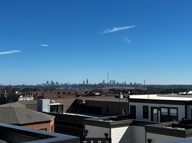 City View - 2142 Hinton Dr SE