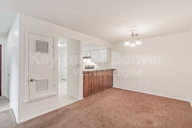 Foto del edificio - 7185 S Gaylord St