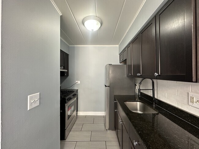 Foto del edificio - 3812 25th Ave