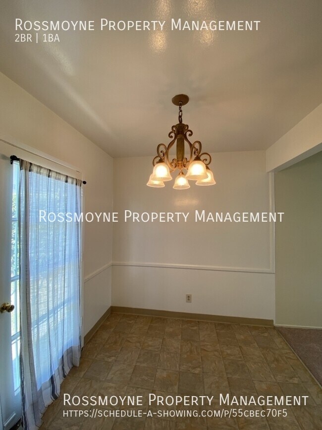 Building Photo - 2 Bedroom 1 Bath Downstairs Unit Near Stud...
