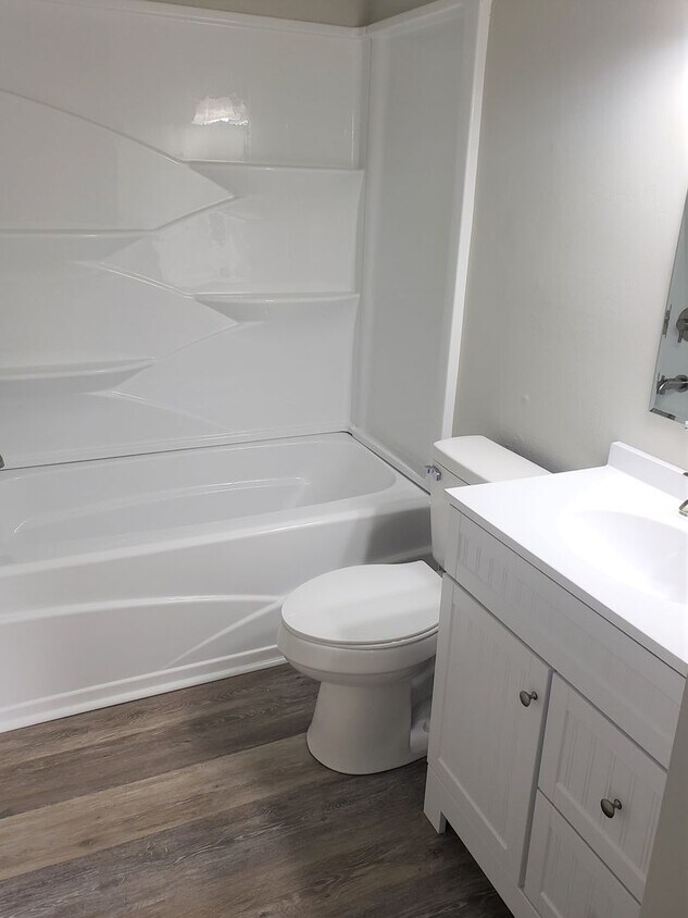 Foto del edificio - 2 Bedroom Duplex with Private Garage