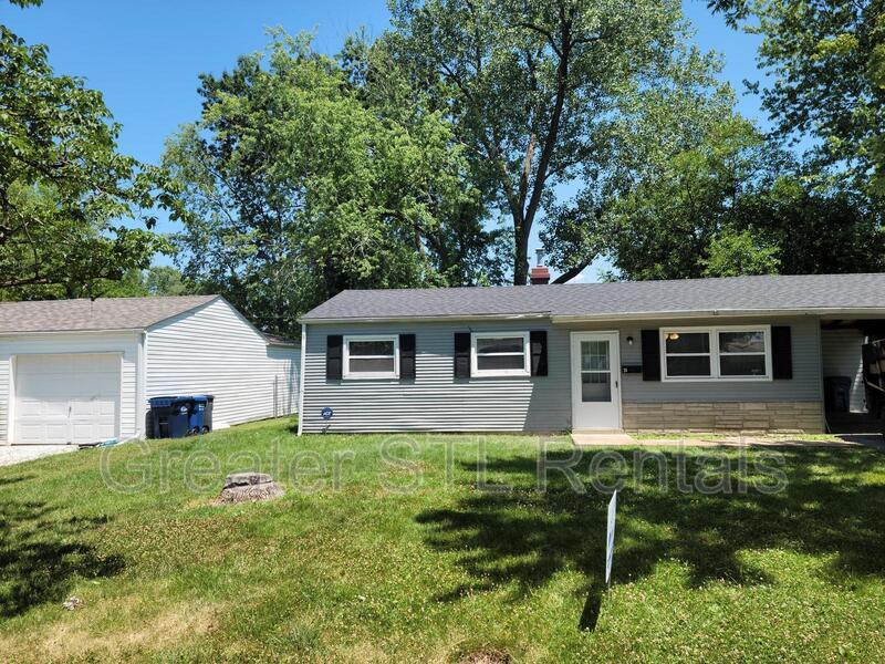 24 Boles Ave, Wentzville, MO 63385 House Rental in Wentzville, MO