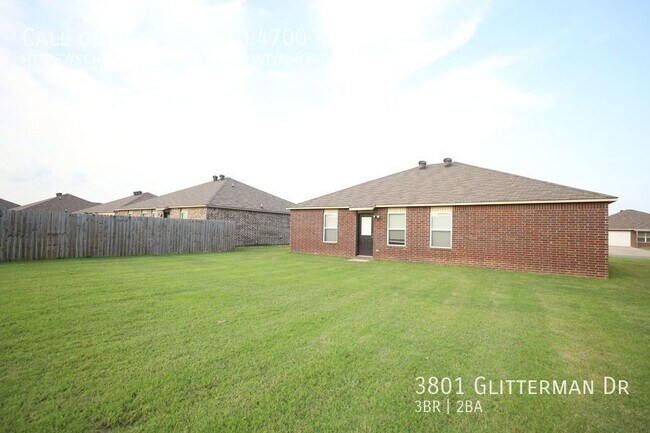 Foto del edificio - Recent construction - beautiful 3 bed / 2 ...