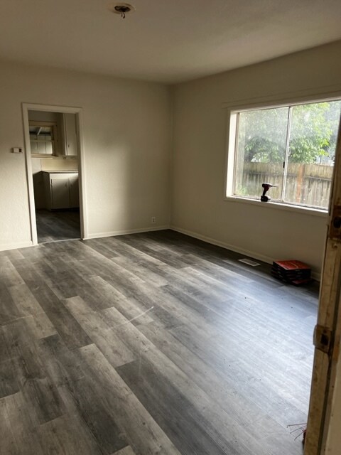 Foto del edificio - 1075 Rural Ave SE