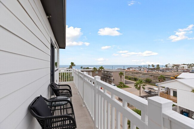 Foto del edificio - 111 W Sunny Isle Dr