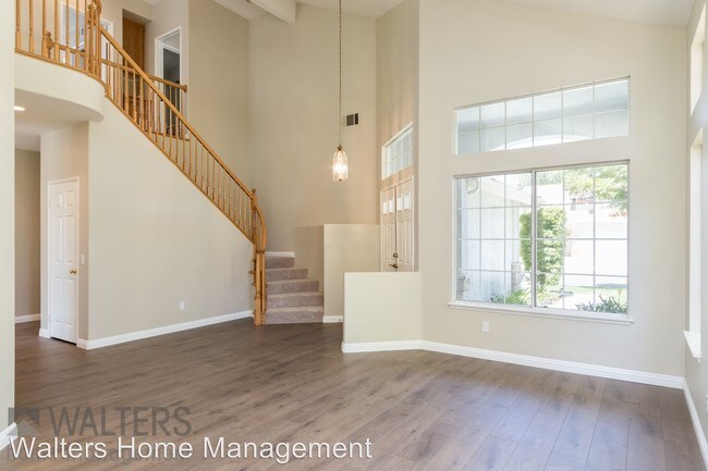 Building Photo - 4 br, 3 bath House - 7313 Park Village Rd