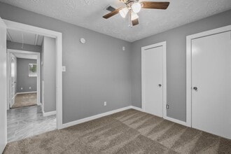 Building Photo - 8122 Swan Meadow Ln