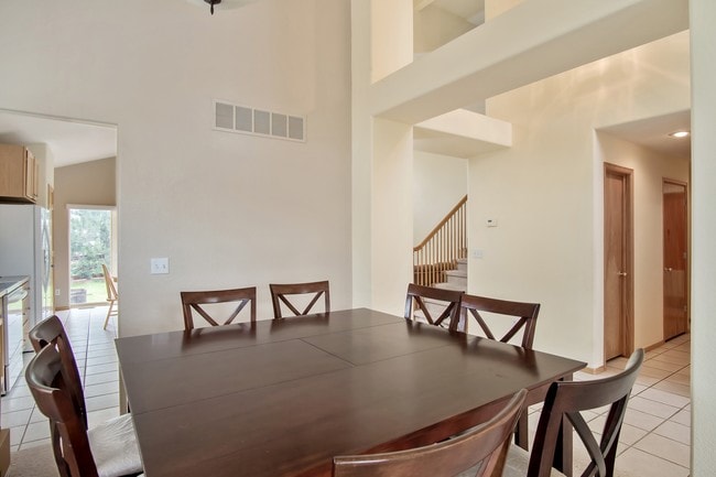 Building Photo - 6201 Quartz Loop