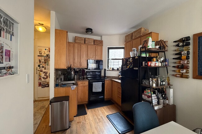 Photo - 160 E 91st St Apartment