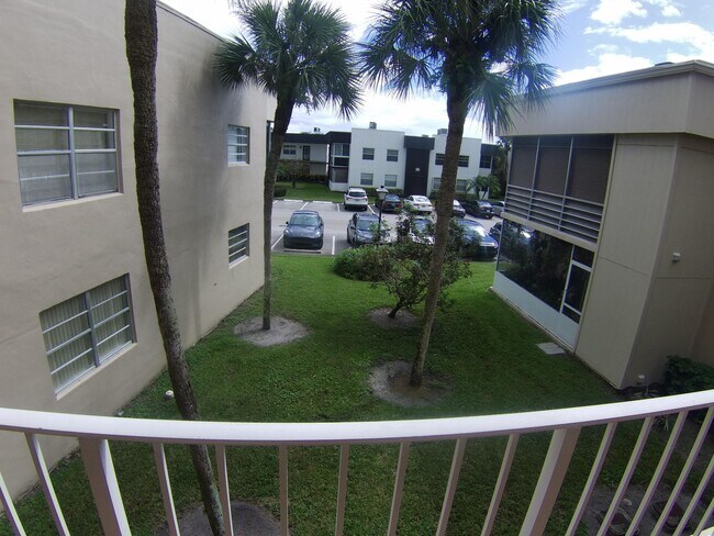 Foto del edificio - 854 Normandy Trail