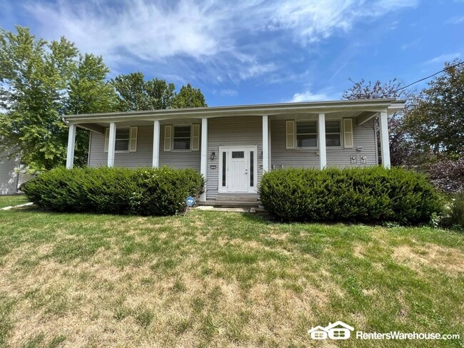 Building Photo - 2501 Rocklyn Dr