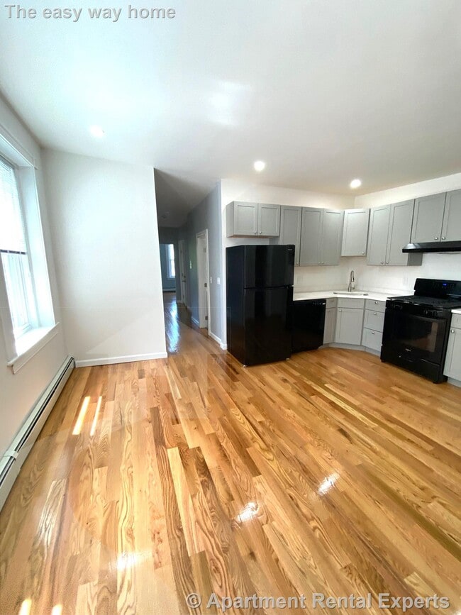 Photo - 119 Harvard St Apartment