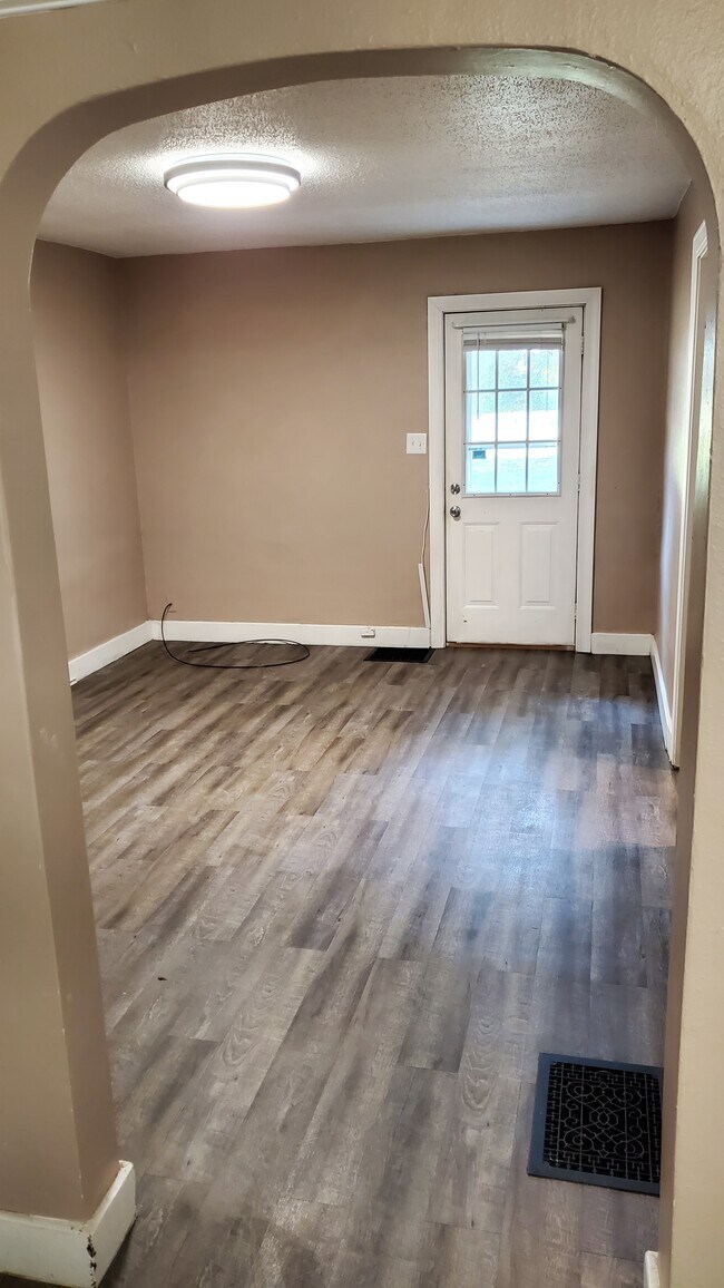 Foto del edificio - 2520 Vineyard St