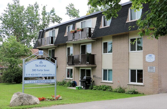 Photo du bâtiment - Forfar Street Apartments