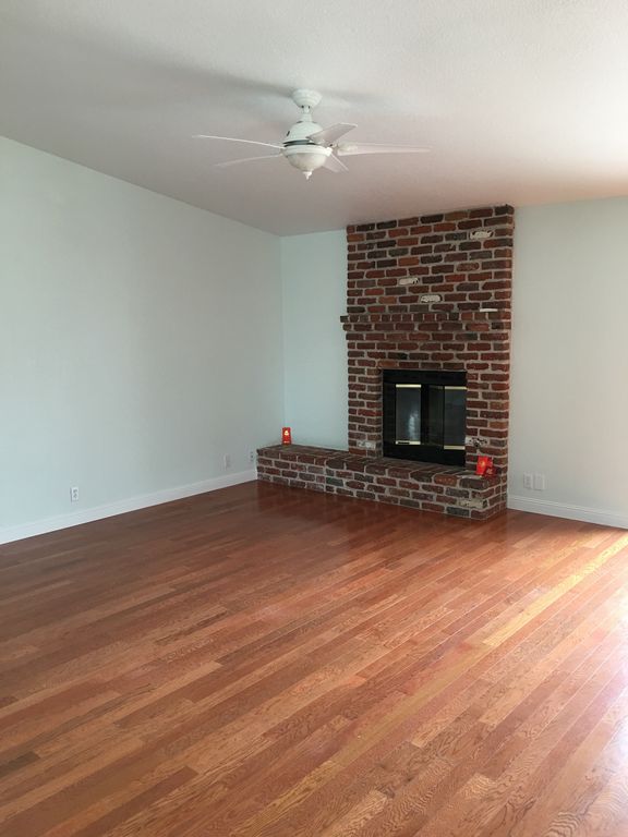 Building Photo - 9828 Falcon Meadow Dr