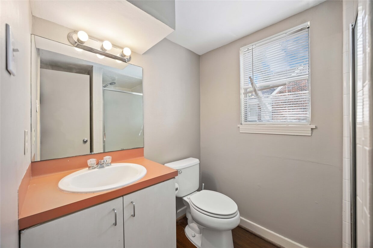 Foto principal - 1711 Wentworth St