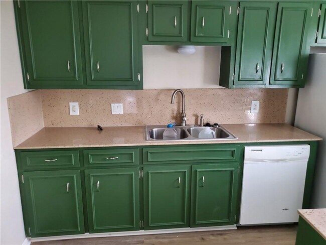 Foto del edificio - 5049 Wingfoot Ln