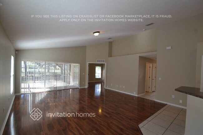 Foto del edificio - 6651 Cambridge Park Dr