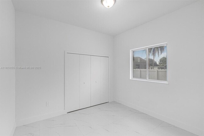 Building Photo - 2419 NW 97th St