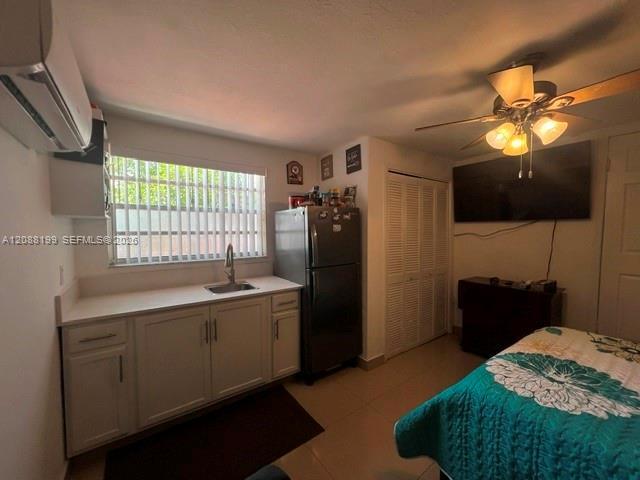 Foto del edificio - 423 E 17th St