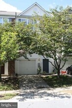 Building Photo - 3211 Halcyon Ct