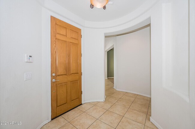 Foto del edificio - 18180 W Ruth Ave