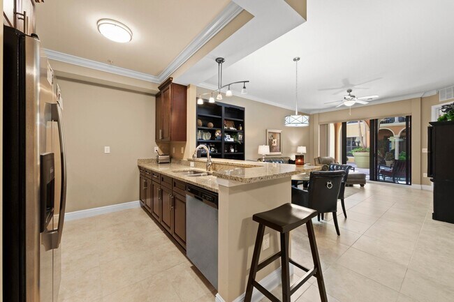 Foto del edificio - Coconut Point -Fully Furnished 1+Den. Avai...