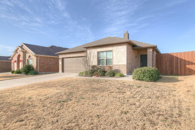 Building Photo - 1205 Glen Ct