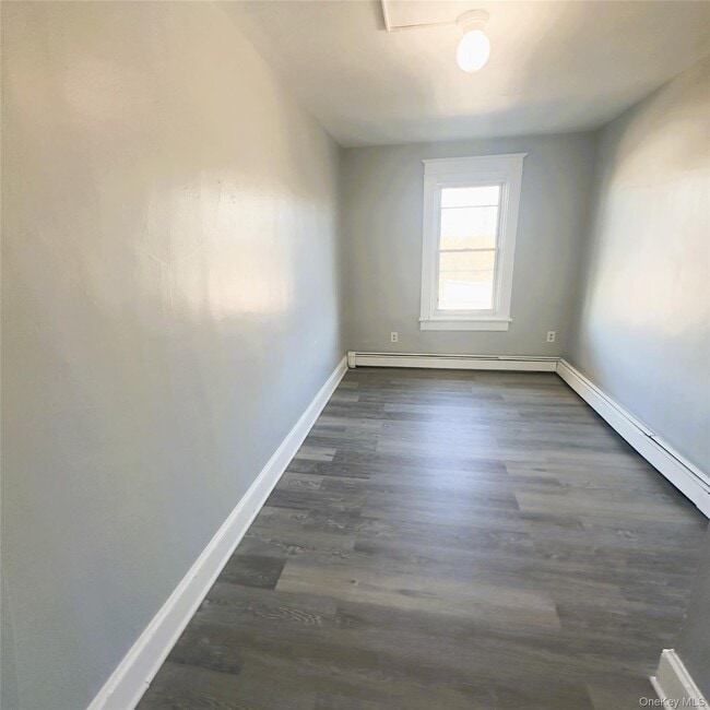 Foto del edificio - 26 Du Bois Ave