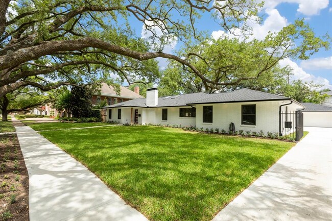 Building Photo - 3814 Overbrook Ln