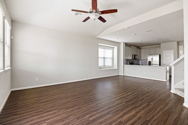 Building Photo - **4 Weeks Free!!!** Modern, Like-New Home ...