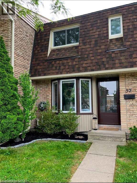 Building Photo - 75 Ventura Dr.