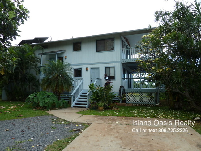 Building Photo - 3500 Malina Pl