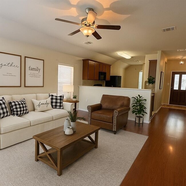 Building Photo - 564 Travertine Trail