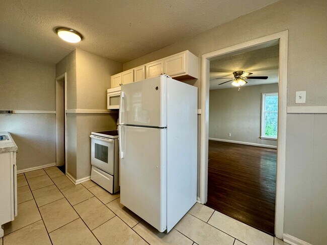 Foto del edificio - 719 N Colorado Ct