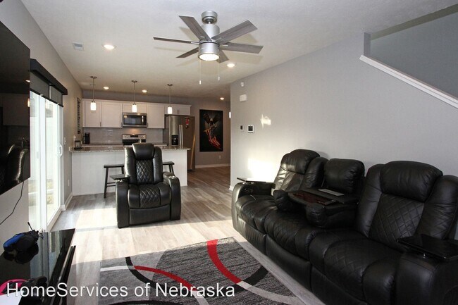 Foto del edificio - 2 br, 2.5 bath House - 4824 N 36th