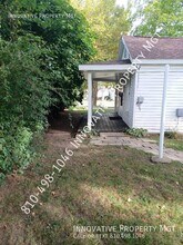 Building Photo - 120 E State St