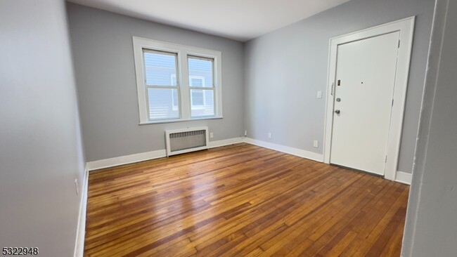 Building Photo - 445 Erico Ave