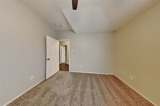 Building Photo - 21610 Britton Hill Way