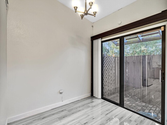 Building Photo - 4182 S Pine Island Rd