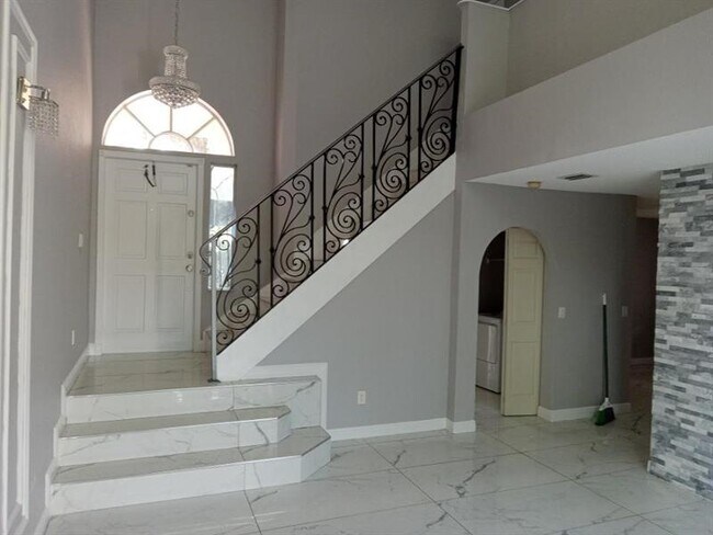 Foto del edificio - 1602 SW 159th Ave