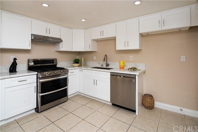 Foto del edificio - 5640 Riverside Dr